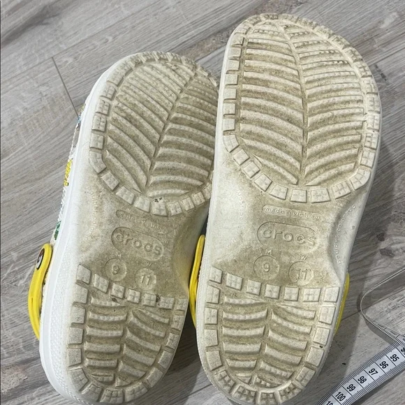 Crocs Classic Pokemon 2 unisex shoes women’s size 11 men’s size 9 - Picture 6 of 10